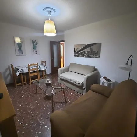 Vivienda Turistica Acogedora En Patios De San Basilio Cordova